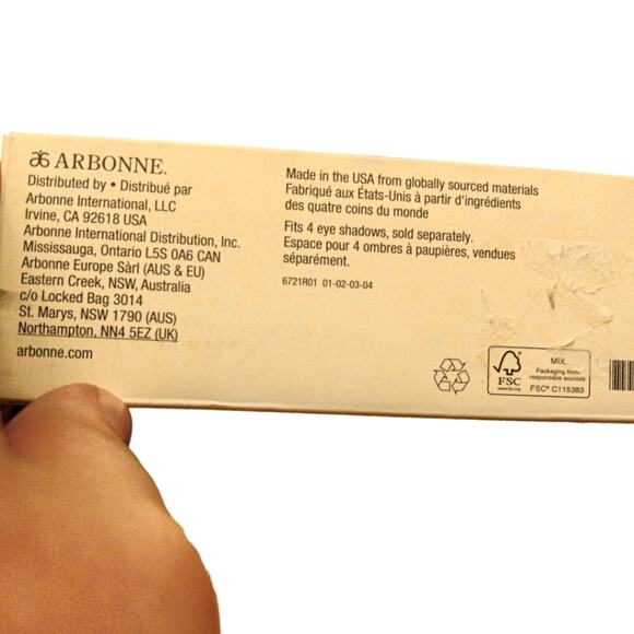 NWT Arbonne It's All About the Eyes Refillable Eye Shadow Palette - Picture 3 of 3